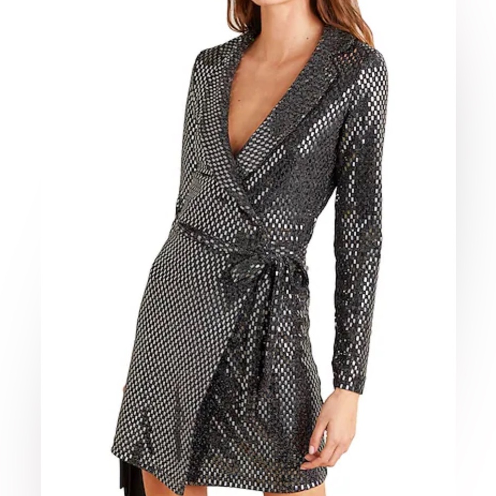 Melissa Odabash designer Chic Black/silver Sequin Wrap Dress